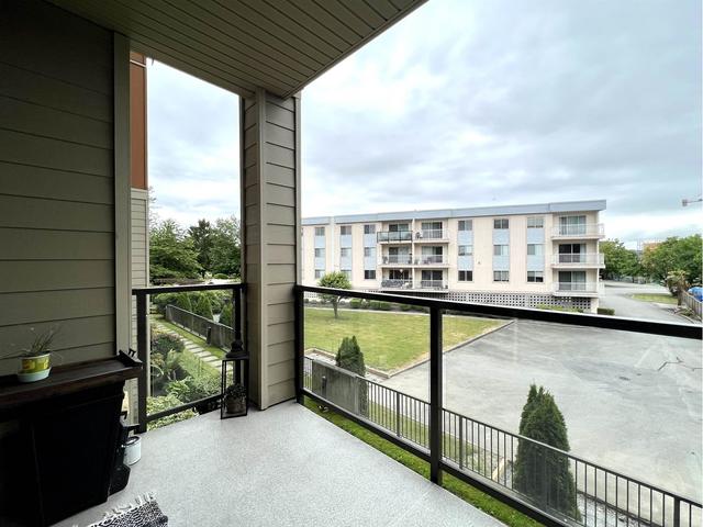 209 - 20219 54a Avenue, Condo with 2 bedrooms, 2 bathrooms and 2 parking in Langley BC | Image 15