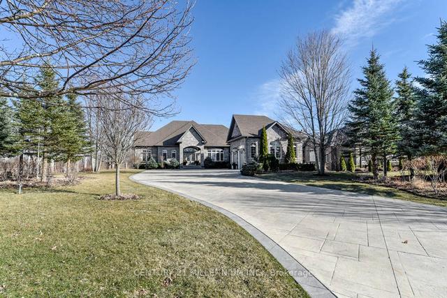 3 Castlewood Crt, House detached with 3 bedrooms, 4 bathrooms and 13 parking in Caledon ON | Image 12