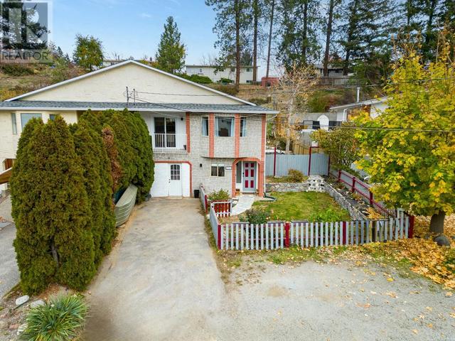 2942 Mcallister Road, House detached with 5 bedrooms, 2 bathrooms and 4 parking in West Kelowna BC | Image 6