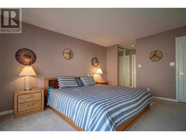 240 - 805 Comox Street, House attached with 2 bedrooms, 2 bathrooms and 2 parking in Penticton BC | Image 22
