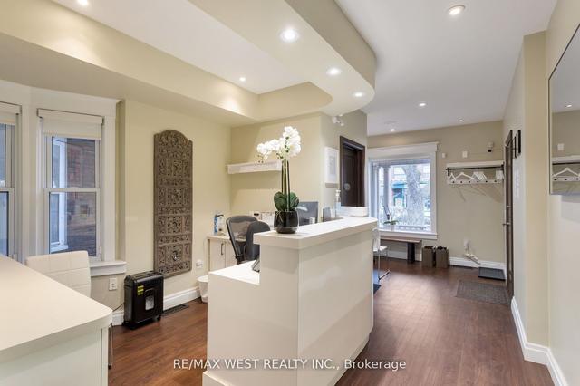 96 Roncesvalles Ave, House semidetached with 3 bedrooms, 3 bathrooms and 0 parking in Toronto ON | Image 36