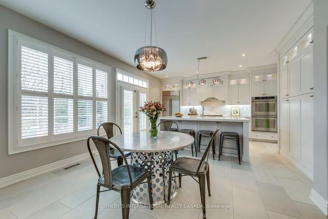 577 Renshaw Crt, House detached with 4 bedrooms, 6 bathrooms and 6 parking in Mississauga ON | Image 8