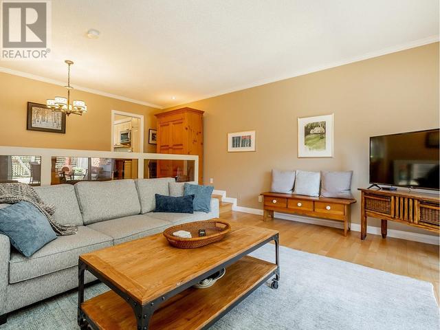 148 - 3300 Capilano Road, House attached with 3 bedrooms, 4 bathrooms and 2 parking in North Vancouver BC | Image 3