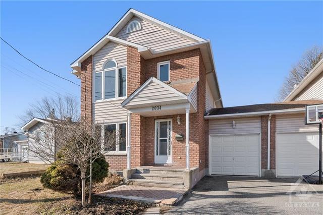 2034 Frank Bender Street, Home with 3 bedrooms, 3 bathrooms and 5 parking in Ottawa ON | Image 2