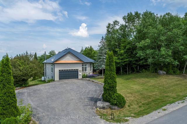 137 Sumcot Dr, House detached with 2 bedrooms, 3 bathrooms and 6 parking in Trent Lakes ON | Image 26