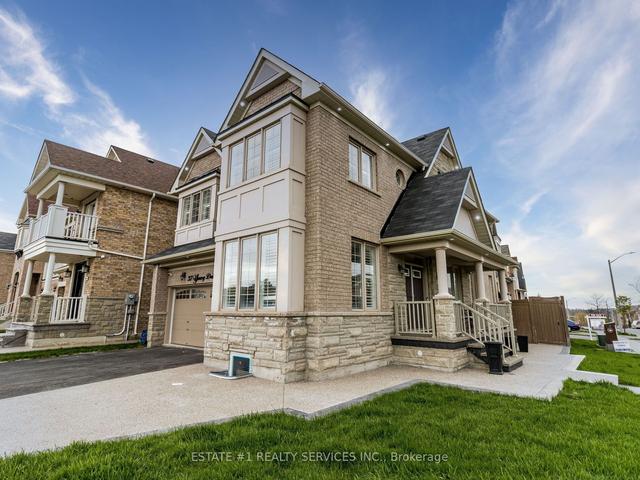 37 Young Dr, House detached with 4 bedrooms, 5 bathrooms and 6 parking in Brampton ON | Image 12