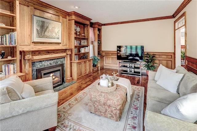 1301 Lindburgh Court, House detached with 7 bedrooms, 4 bathrooms and 8 parking in Mississauga ON | Image 6