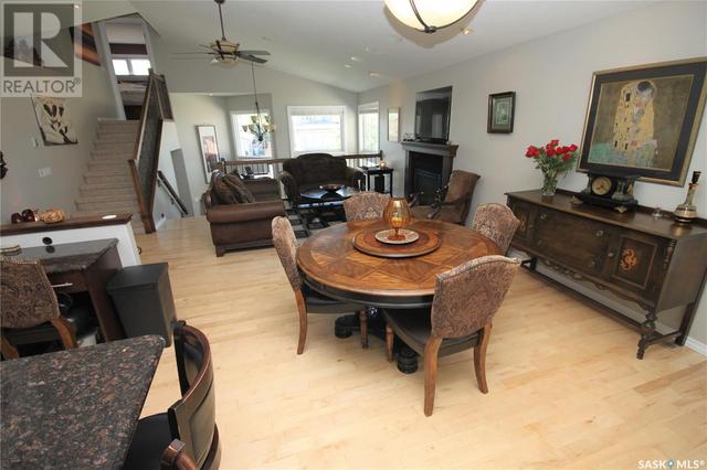 2082 Laurier Bay E, House detached with 4 bedrooms, 3 bathrooms and null parking in Regina SK | Image 7