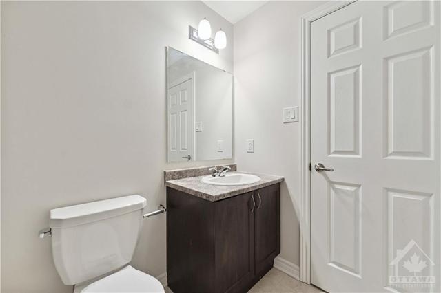 1036 Apolune Street, Townhouse with 2 bedrooms, 2 bathrooms and 3 parking in Ottawa ON | Image 22