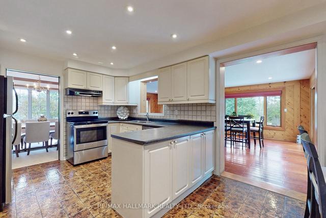 11 Linn Rd, House detached with 4 bedrooms, 3 bathrooms and 21 parking in Caledon ON | Image 5
