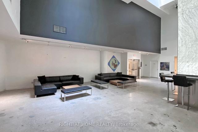 948 - 155 Dalhousie St, Condo with 2 bedrooms, 2 bathrooms and 1 parking in Toronto ON | Image 25