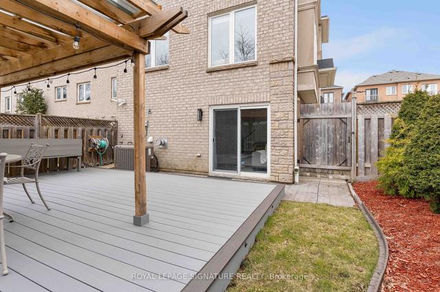 12 - 10719 Bathurst St, Townhouse with 3 bedrooms, 4 bathrooms and 4 parking in Richmond Hill ON | Image 26