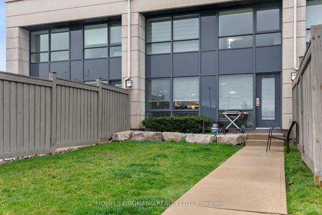 122 - 24 Woodstream Blvd, Townhouse with 2 bedrooms, 3 bathrooms and 1 parking in Vaughan ON | Image 23