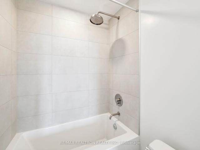 ph19 - 2020 Bathurst St, Condo with 0 bedrooms, 1 bathrooms and 0 parking in Toronto ON | Image 17