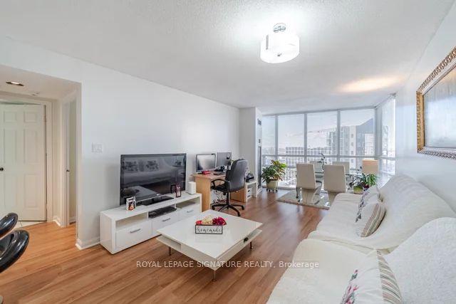 904 - 50 Eglinton Ave, Condo with 1 bedrooms, 1 bathrooms and 1 parking in Mississauga ON | Image 6