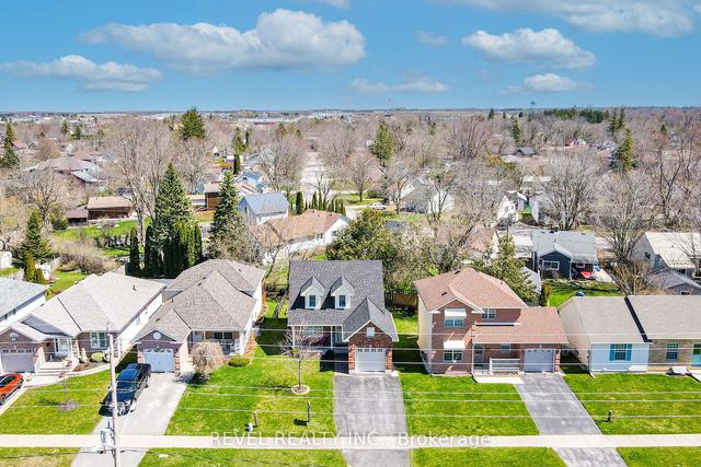 134 Victoria Ave N, House detached with 3 bedrooms, 3 bathrooms and 3 parking in Kawartha Lakes ON | Image 30