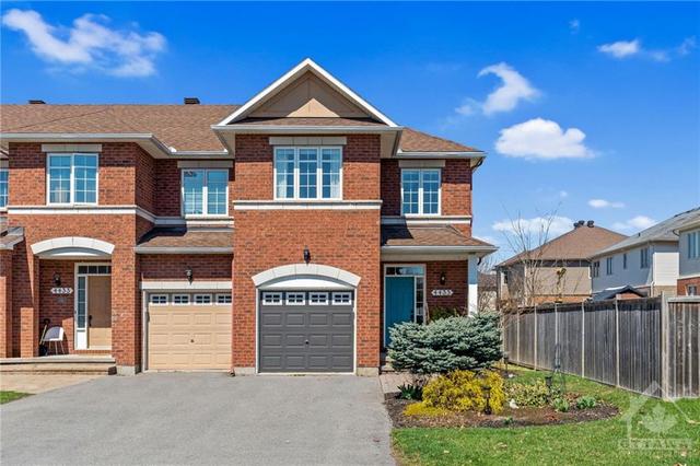 4435 Goldeneye Way, Townhouse with 3 bedrooms, 3 bathrooms and 3 parking in Ottawa ON | Image 1