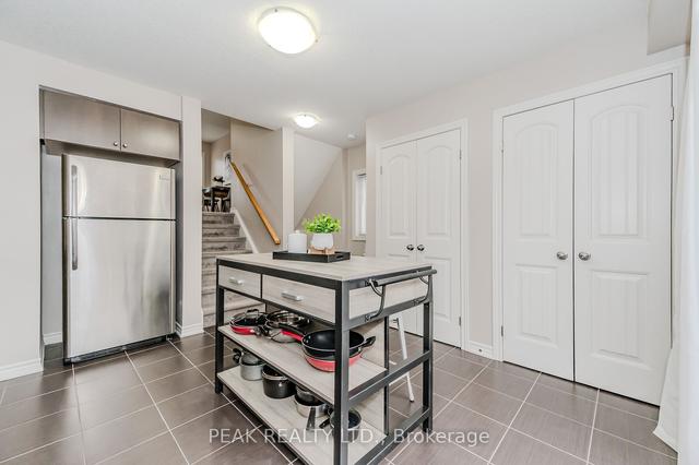 1 - 12 Poplar Dr, Townhouse with 3 bedrooms, 2 bathrooms and 2 parking in Cambridge ON | Image 40