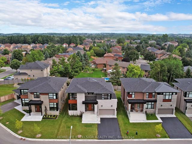 24 Limerick St, House detached with 4 bedrooms, 5 bathrooms and 7 parking in Richmond Hill ON | Image 33