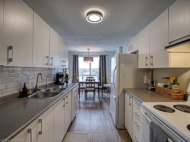 707 - 333 Commissioners Road W, House attached with 2 bedrooms, 2 bathrooms and 1 parking in London ON | Image 10