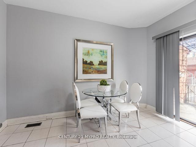 1943 Dufferin St, House detached with 3 bedrooms, 4 bathrooms and 3 parking in Toronto ON | Image 2