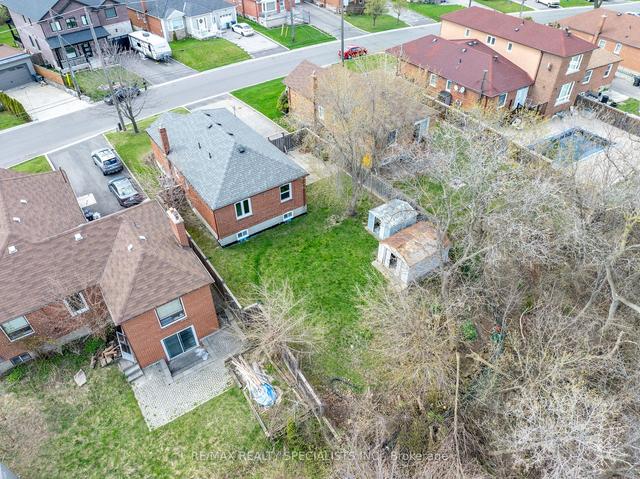 45 Mayall Ave, House detached with 3 bedrooms, 2 bathrooms and 8 parking in Toronto ON | Image 30