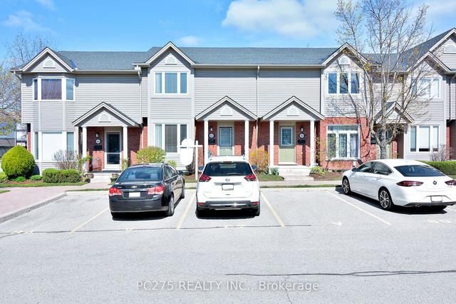 82 - 1535 Trossacks Ave, Townhouse with 3 bedrooms, 3 bathrooms and 1 parking in London ON | Image 1