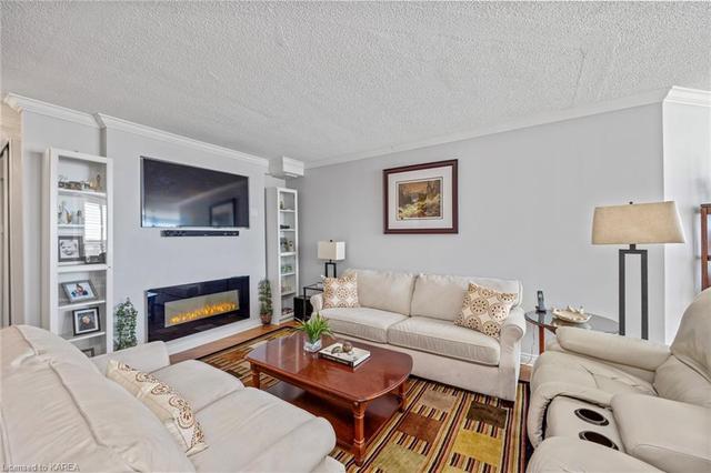 710 - 675 Davis Drive, House attached with 2 bedrooms, 2 bathrooms and 1 parking in Kingston ON | Image 45