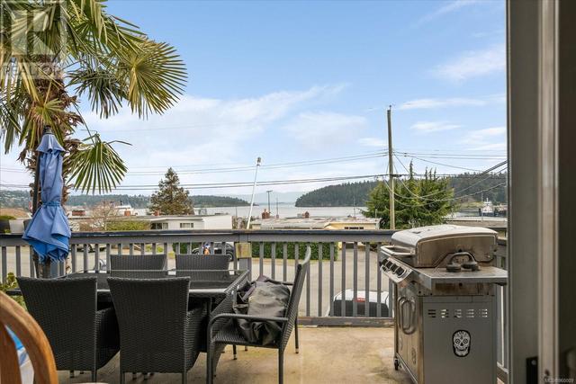 643 Beach Dr, House detached with 5 bedrooms, 2 bathrooms and 4 parking in Nanaimo BC | Image 13
