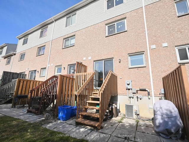 33 - 1050 Bristol Rd W, Townhouse with 3 bedrooms, 3 bathrooms and 2 parking in Mississauga ON | Image 30