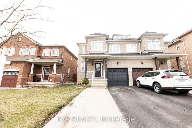 16 Ashdale Rd, House semidetached with 3 bedrooms, 3 bathrooms and 4 parking in Brampton ON | Image 1