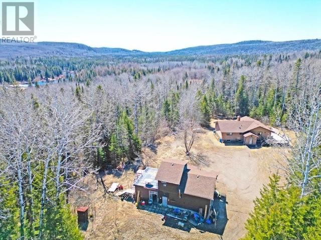 7309 Pursainen Road, House detached with 4 bedrooms, 2 bathrooms and null parking in Thunder Bay ON | Image 1