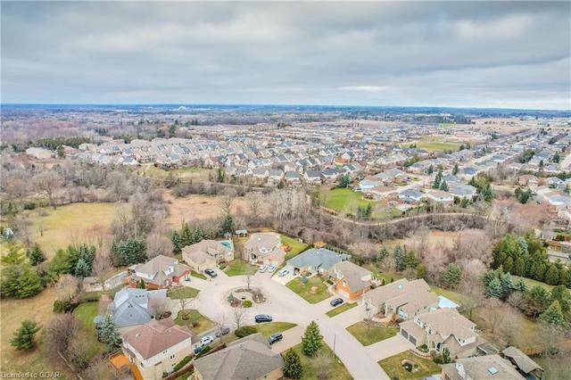 7 Elderberry Court, House detached with 4 bedrooms, 3 bathrooms and 6 parking in Guelph ON | Image 46