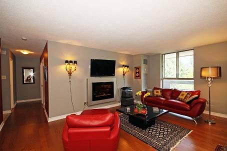 309 - 50 Inverlochy Blvd, Condo with 2 bedrooms, 2 bathrooms and 1 parking in Markham ON | Image 7