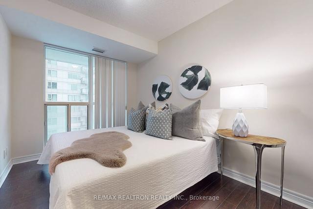1910 - 50 Town Centre Crt, Condo with 2 bedrooms, 2 bathrooms and 1 parking in Toronto ON | Image 8