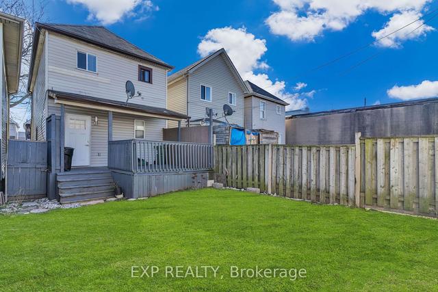 15 Lincoln St, House detached with 3 bedrooms, 1 bathrooms and 0 parking in Hamilton ON | Image 27