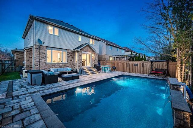 22 Pine Ridge Drive, House detached with 4 bedrooms, 3 bathrooms and 4 parking in Guelph ON | Image 28