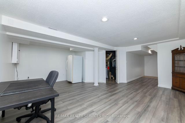145 Baronwood Crt, Townhouse with 3 bedrooms, 3 bathrooms and 2 parking in Brampton ON | Image 24