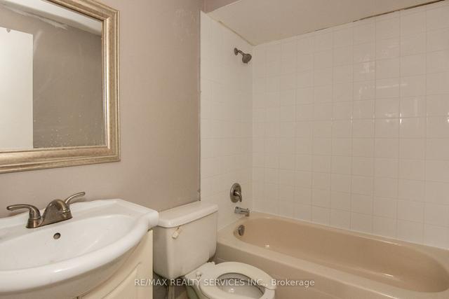 65 - 1 Gloucester Pl, Townhouse with 3 bedrooms, 4 bathrooms and 2 parking in Brampton ON | Image 14