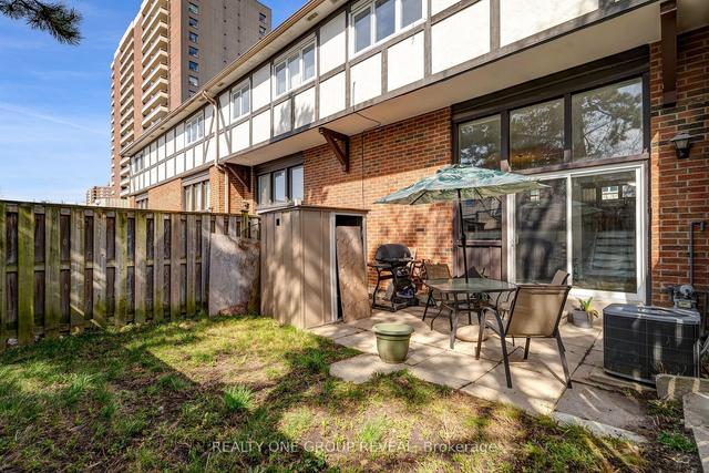 39 - 331 Trudelle St, Townhouse with 4 bedrooms, 2 bathrooms and 2 parking in Toronto ON | Image 33