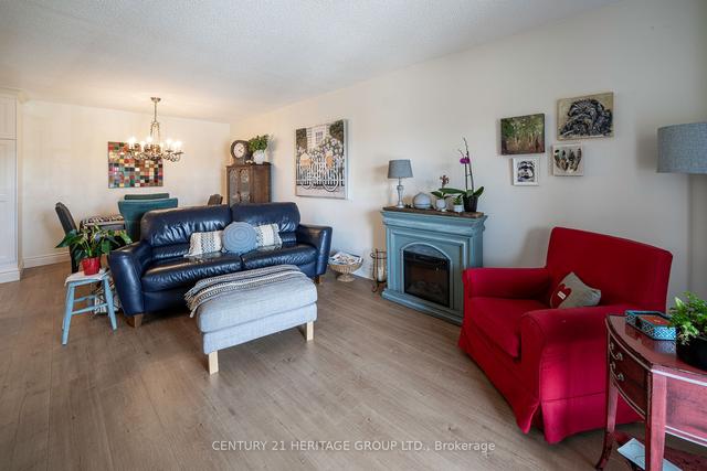 236 - 10 Coulter St, Condo with 2 bedrooms, 1 bathrooms and 1 parking in Barrie ON | Image 11