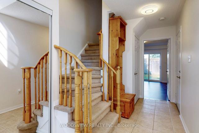 926 Bourne Cres, House attached with 3 bedrooms, 2 bathrooms and 3 parking in Oshawa ON | Image 25