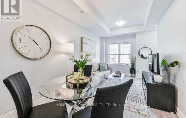 218 - 17 Coneflower Cres, Townhouse with 2 bedrooms, 1 bathrooms and 1 parking in Toronto ON | Image 15