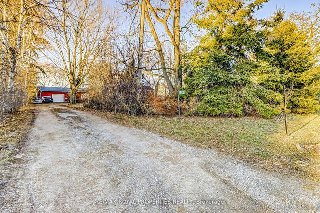 640 Myrtle Rd, House detached with 2 bedrooms, 2 bathrooms and 12 parking in Whitby ON | Image 17