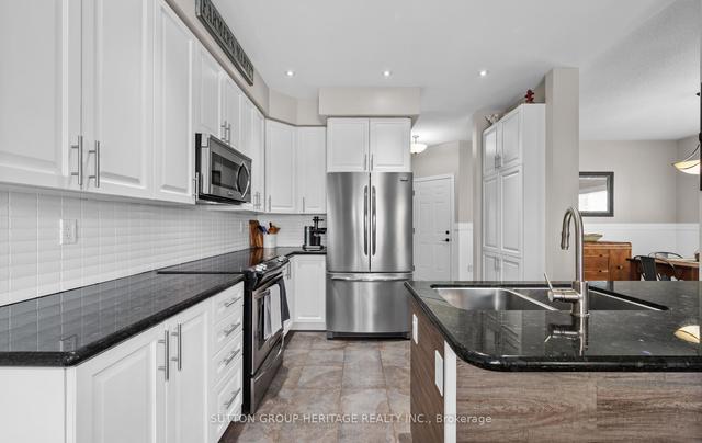 14 Mcphail Ave, House detached with 3 bedrooms, 4 bathrooms and 4 parking in Clarington ON | Image 2