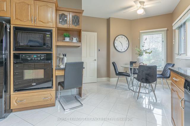 44 - 40 Quinella Dr, Condo with 2 bedrooms, 2 bathrooms and 6 parking in London ON | Image 40