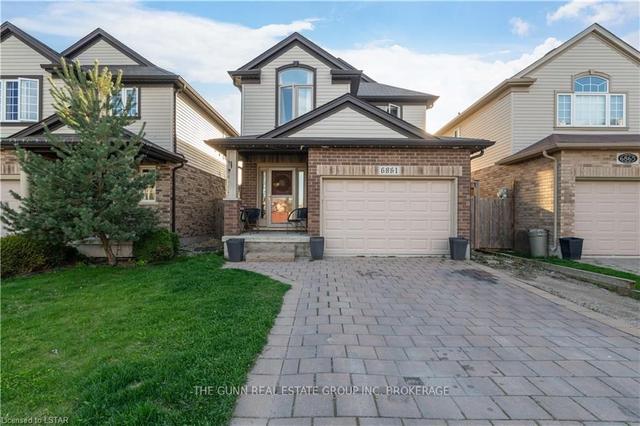 6861 Vallas Circ, House detached with 4 bedrooms, 3 bathrooms and 3 parking in London ON | Image 1