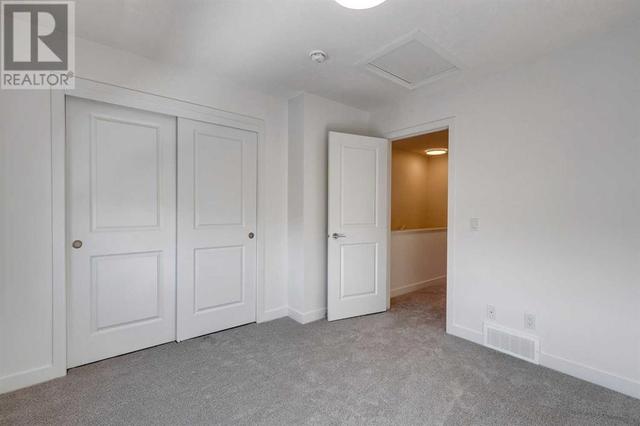 205, - 8535 19 Avenue Se, House attached with 2 bedrooms, 1 bathrooms and 2 parking in Calgary AB | Image 20