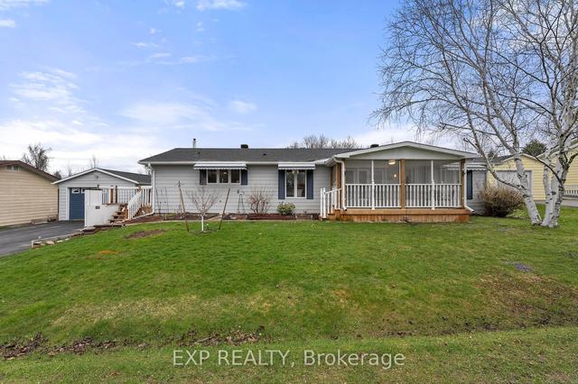 24 Kelsey Cres, House detached with 3 bedrooms, 2 bathrooms and 4.5 parking in Georgina ON | Image 12