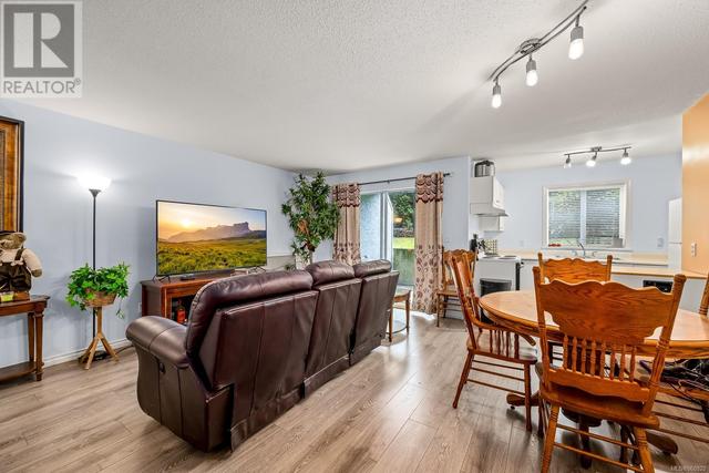 112 - 1050 Braidwood Rd, Condo with 2 bedrooms, 1 bathrooms and 2 parking in Courtenay BC | Image 10